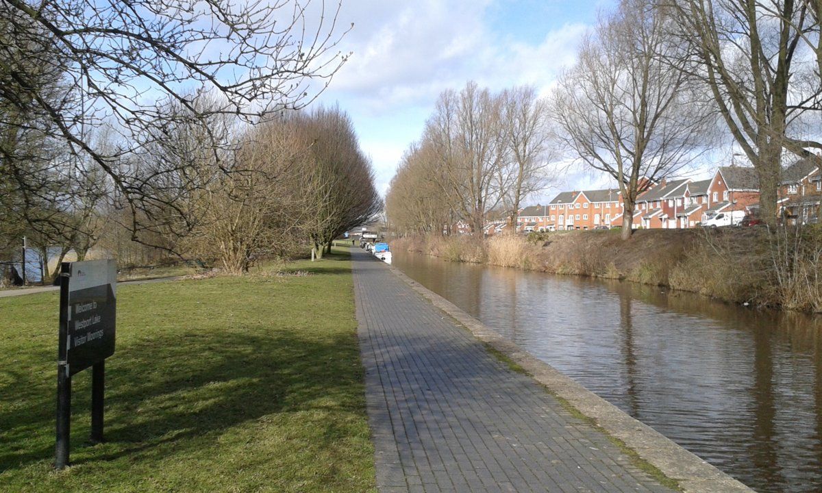 27/02/15 Trent and Mersey canal..homeward bound
