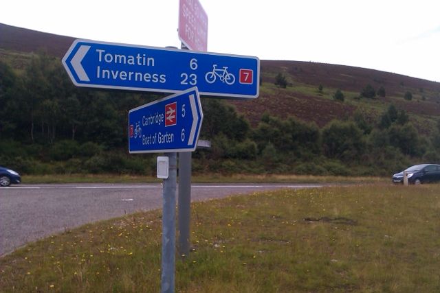 Towards lunch in Tomatin before the Slochd ascend.jpg
