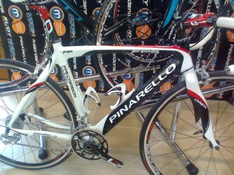 Pinarello fp 2025 5