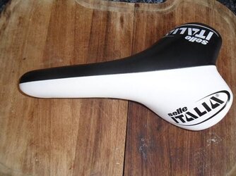 Saddle 1.JPG Saddle 1.JPG