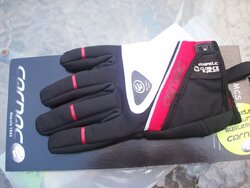 No Point carnac shavers mats 005.JPG