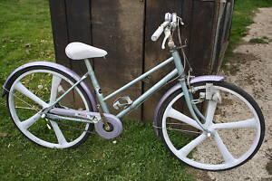 pink bike.jpg pink bike.jpg