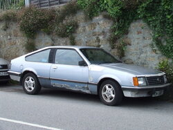 Motoring. Opel. Monza. ROX 682T. 1.JPG