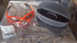 oakley-jawbones.jpg oakley-jawbones.jpg