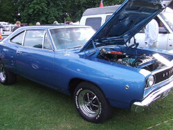 Motoring. Dodge. Super Bee. 1.JPG
