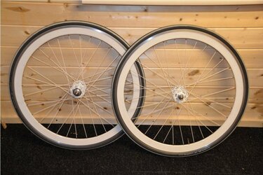 Halo Fixie wheels.jpg