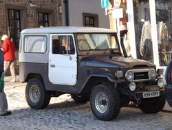 Motoring. Toyota. Land Cruiser. HVN 499Y. 1.JPG