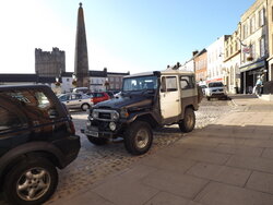 Motoring. Toyota. Land Cruiser. HVN 499Y. 3.JPG