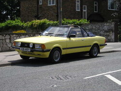 Motoring. Ford. Cortina. Crayford Convertible. JUB 415Y.JPG