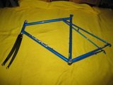 th_GT8521.jpg th_GT8521.jpg
