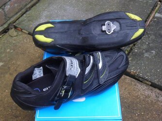 shoes.JPG shoes.JPG