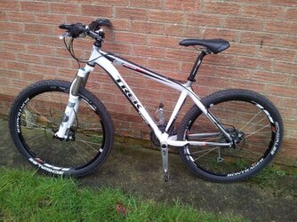 Trek 8500.jpg Trek 8500.jpg