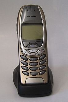 220px-Nokia_6310i.jpg