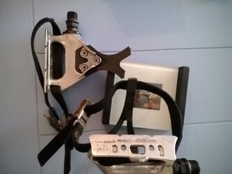 shimano pd a550.jpg