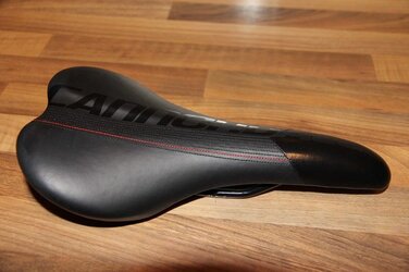Saddle 3.jpg Saddle 3.jpg