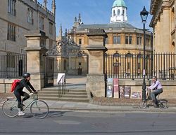 sheldonian-pavement.jpg