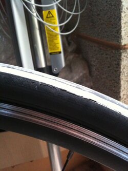 front tyre_zoom.JPG