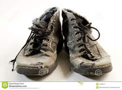 dirty-shoes-13356214.jpg