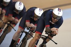 Mens-Team-Pursuit-qualifying.jpg