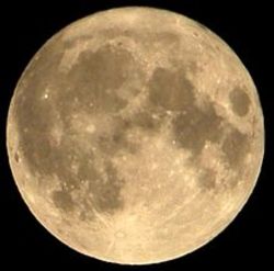 220px-Supermoon.jpg