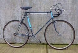 Bates-bike.jpg