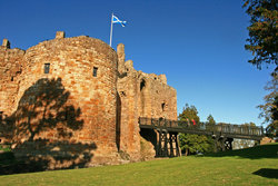 Dirleton CastleOct  2010017.JPG
