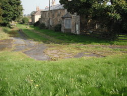 Bramham. Bramham Crossroads. Spen Common Cottages. 7.JPG