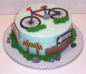 bike cake.JPG
