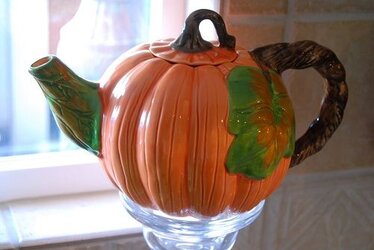 pumpkin teapot.JPG
