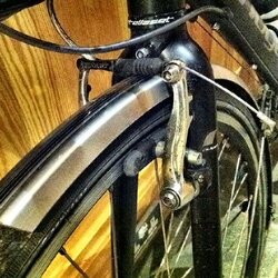 brakes.jpg brakes.jpg