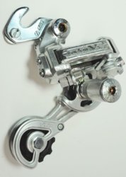 front view of my order of my new SUNTOUR VX rear derailleur.jpg