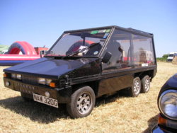 Motoring. Hustler. NAW 329G.JPG