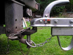 Towing. Technical. Ifor-Williams P6e. Safety Chain Placement.JPG
