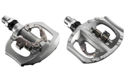 shimano-a530-touring-pedals-oe-silver-EV192334-7500-1.jpg shimano-a530-touring-pedals-oe-silver-EV192334-7500-1.jpg