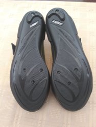Shoes 003.jpg Shoes 003.jpg