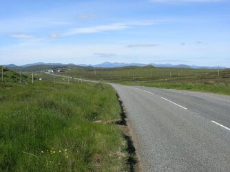 15. CLISHAM IN MIDDLE DISTANCE.jpeg