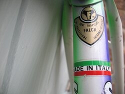 06 Seat tube decal.jpg 06 Seat tube decal.jpg