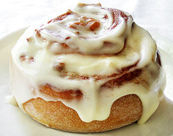 cinnamonroll.jpg