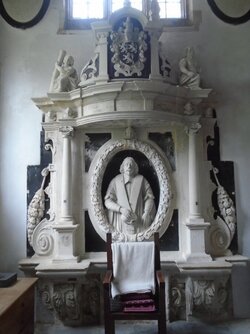 220610-8096 Axbridge St John the Baptist William Prowse monument.JPG