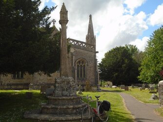 220625-8531 Burrington Holy Trinity churchyard cross.JPG