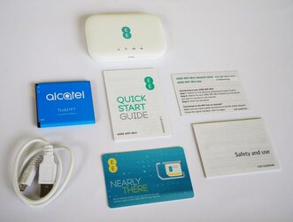 all-items-included-with-the-ee-mifi-device-min-768x581.jpg