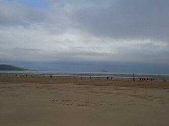 220723-9327 Weston beach runners-Steep Holm.JPG