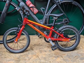 Islabike cnoc 14 small top