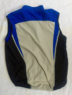 gillet2.jpg gillet2.jpg