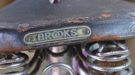 brooks saddle.JPG