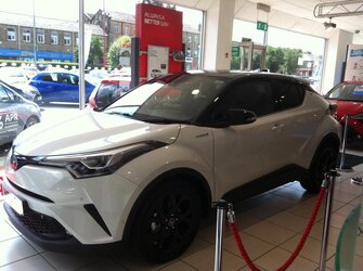 C-HR. 1.jpg