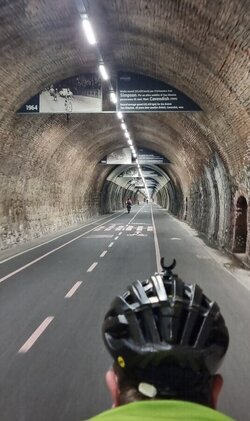 0505 Rive Liguria tunnel-1.jpg
