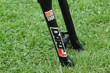 Rock Shox Forks.JPG Rock Shox Forks.JPG
