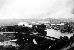 West Yorkshire Scenes. FerryBridge. 1950.jpg