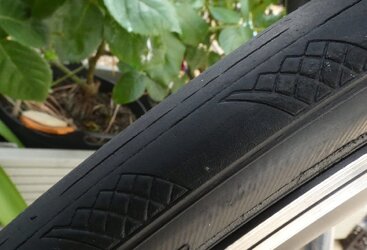 Tyre 1.jpg